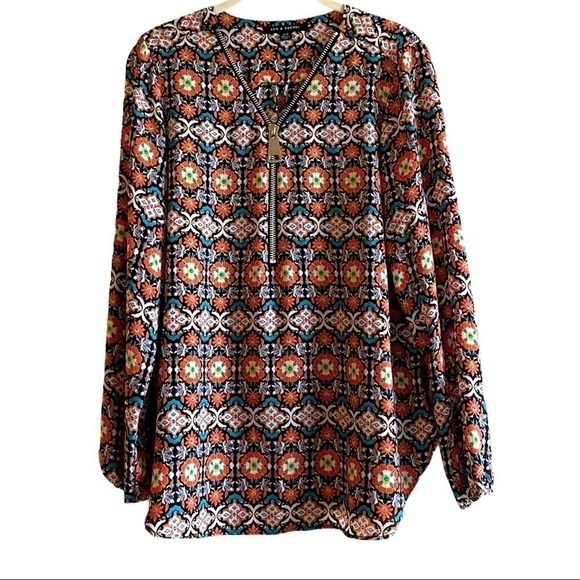 ZAC & Rachel Floral Long Sleeve Half Zip Blouse - Picture 1 of 6